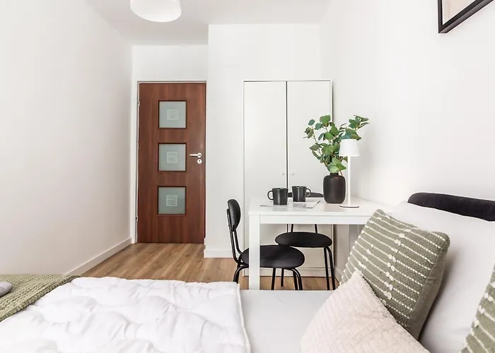 Old Town Rynek Ul Wiezienna Apartment