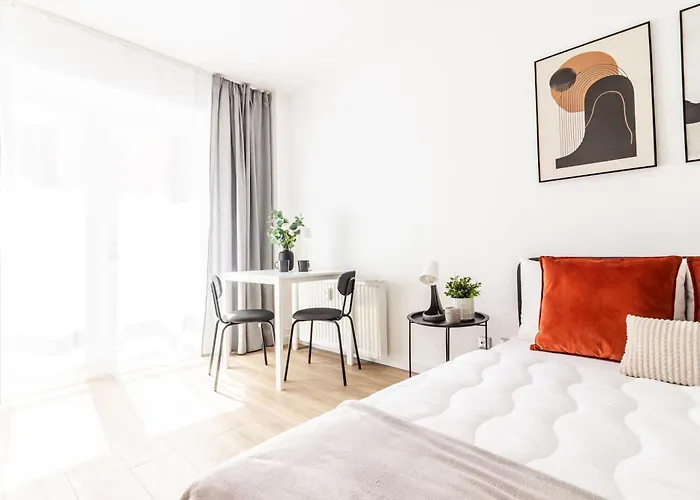 Old Town Rynek Ul Wiezienna Apartment *