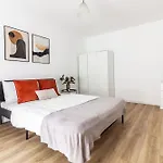 Old Town Rynek Ul Wiezienna Apartment Breslau
