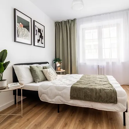 Old Town Rynek Citystay Ul Wiezienna * Wroclaw