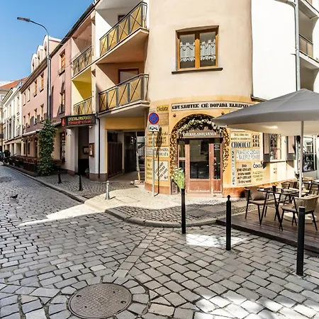 Old Town Rynek Ul Wiezienna Apartment Breslau