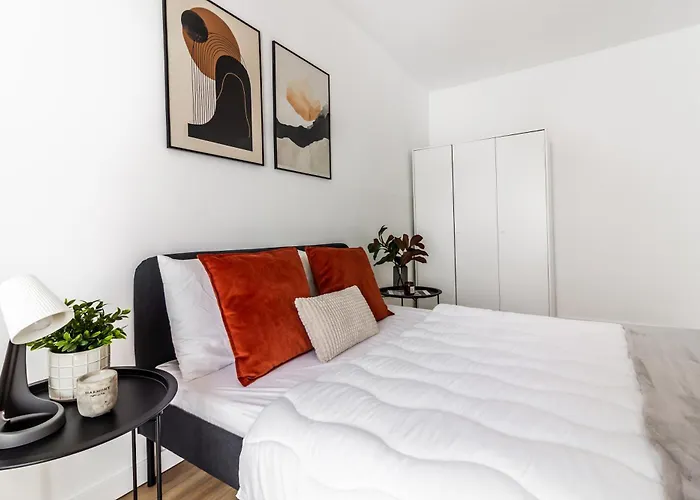 Old Town Rynek Ul Wiezienna * Wrocław